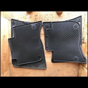 Car Mats for Touareg 7 P Model. Used but perfekt condition